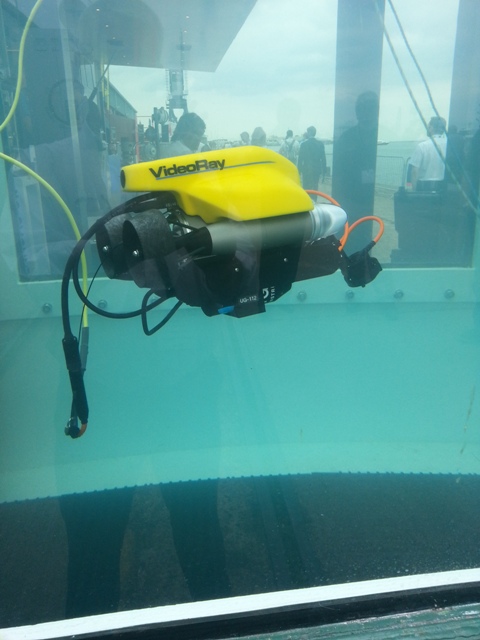미니 ROV (MINI ROV) 부착형 수중용 초음파 두께측정기